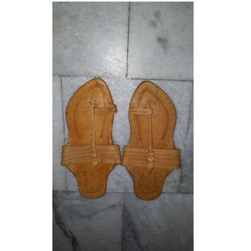 Kolhapuri Chappal